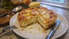 Kartoffeltarte aus dem Ofen: knuspriger Teig, cremige Füllung, ganz unkompliziert