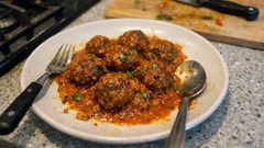 Hackbällchen indische Art: würzig, saftig und perfekt in Tomatensauce