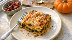 Vegane Kürbislasagne aus dem Ofen – cremig, herzhaft und einfach vorbereitet