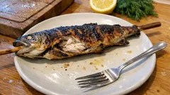 Steckerlfisch wie vom Volksfest: Forelle über der Glut einfach selbst gemacht