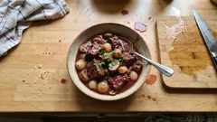 Boeuf Bourguignon wie in Frankreich – butterzartes Rind in Rotweinsauce